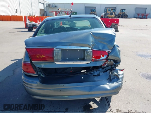 2005 Buick LeSabre Custom with VIN 1G4HP52K25U259658, listed as a IAAI auction lot 41984099 with 159,871 mi miles and . Bid and sale history available at carsss.com. Image 17.