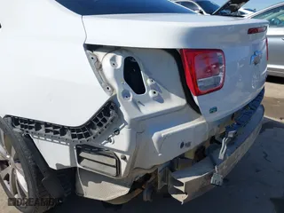2015 Chevrolet Malibu LT with VIN 1G11D5SL6FF230136, listed as a IAAI auction lot 41846328 with 188,317 mi miles. Bid and sale history available at carsss.com. Image 6.