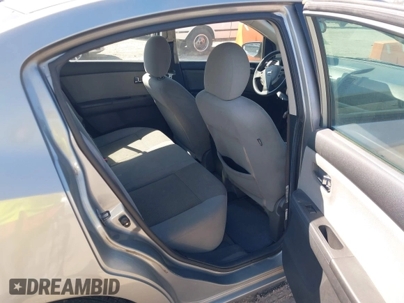 2012 Nissan Sentra SR z VIN 3N1AB6AP6CL748856, wystawiony jako IAAI lot #42051917 z przebiegiem 164 048 mil mil oraz . Historia ofert i sprzedaży dostępna na DreamBid. Obrazek 8.