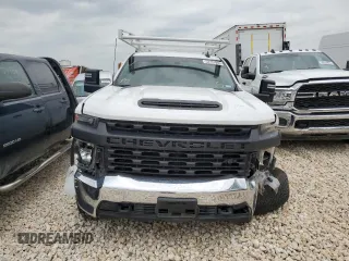 2022 Chevrolet Silverado 1500 with VIN 1GB2WLE78NF328371, listed as a Copart auction lot 53753955 with 70,645 mi miles and Salvage Title. Bid and sale history available at DreamBid. Image 5.
