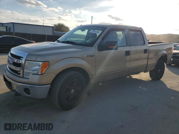 2013 Ford F-150 XL with VIN 1FTFW1ET0DFB39615, listed as a Copart auction lot 42845305 with 224,052 mi miles and Clean title. Bid and sale history available at DreamBid. Image 1.