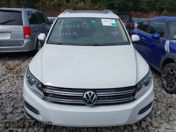 2017 Volkswagen Tiguan Wolfsburg Edition with VIN WVGRV7AX1HW505773, listed as a IAAI auction lot 38026893 with 63,026 mi miles and . Bid and sale history available at DreamBid. Image 6.