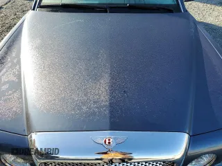 2005 Bentley Arnage R z VIN SCBLC37F65CX10805, wystawiony jako Copart lot #80332124 z przebiegiem Nie podano mil oraz Nie do naprawy. Historia ofert i sprzedaży dostępna na DreamBid. Obrazek 11.