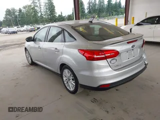 2017 Ford Focus Titanium с VIN 1FADP3J29HL329410, выставлен на аукционе IAAI как лот 42493519 с пробегом 22 639 миль миль и . История ставок и продаж доступна на DreamBid. Изображение 3.