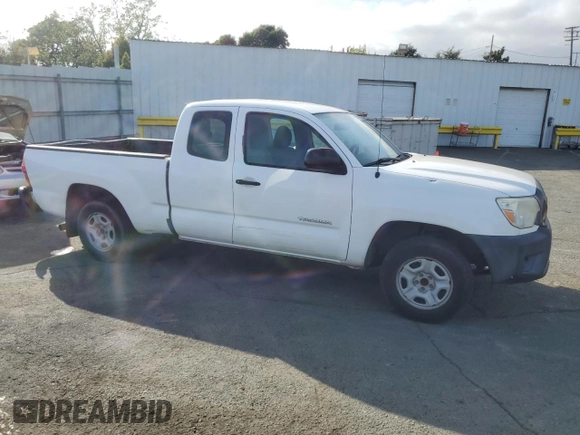 2013 Toyota Tacoma z VIN 5TFTX4CN3DX028556, wystawiony jako Copart lot #53155045 z przebiegiem 154 588 mil mil oraz Szkoda całkowita • Salvage title. Historia ofert i sprzedaży dostępna na DreamBid. Obrazek 4.