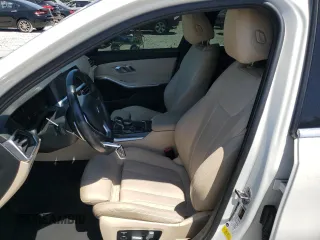 2019 BMW 3 Series 330i with VIN 3MW5R1J56K8A04250, listed as a Copart auction lot 53336355 with 105,543 mi miles and Salvage Title. Bid and sale history available at carsss.com. Image 7.