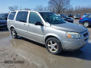 2005 Chevrolet Uplander LS with VIN 1GNDV23L75D226905, listed as a IAAI auction lot 41914411 with 190,294 mi miles. Bid and sale history available at carsss.com. Image 1.
