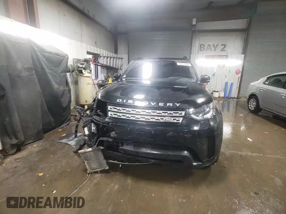 2017 Land Rover Discovery HSE Luxury with VIN SALRHBBKXHA047349, listed as a Copart auction lot 84070284 with 72,417 mi miles and Salvage Title. Bid and sale history available at carsss.com. Image 13.