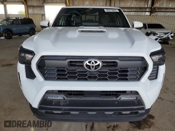 2025 Toyota Tacoma SR with VIN 3TMLB5JN0SM088997, listed as a Copart auction lot 50373065 with 2,934 mi miles and Salvage Title. Bid and sale history available at DreamBid. Image 5.