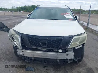 2016 Nissan Pathfinder S with VIN 5N1AR2MN5GC613411, listed as a IAAI auction lot 41930651 with 277,992 mi miles and . Bid and sale history available at DreamBid. Image 6.