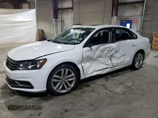 2019 Volkswagen Passat Wolfsburg Edition z VIN 1VWLA7A36KC000255, wystawiony jako Copart lot #45758675 z przebiegiem 74 266 mil mil oraz Szkoda całkowita • Salvage title. Historia ofert i sprzedaży dostępna na DreamBid. Obrazek 1.
