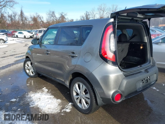 2015 Kia Soul + with VIN KNDJP3A5XF7122683, listed as a IAAI auction lot 41270677 with 107,595 mi miles. Bid and sale history available at carsss.com. Image 3.