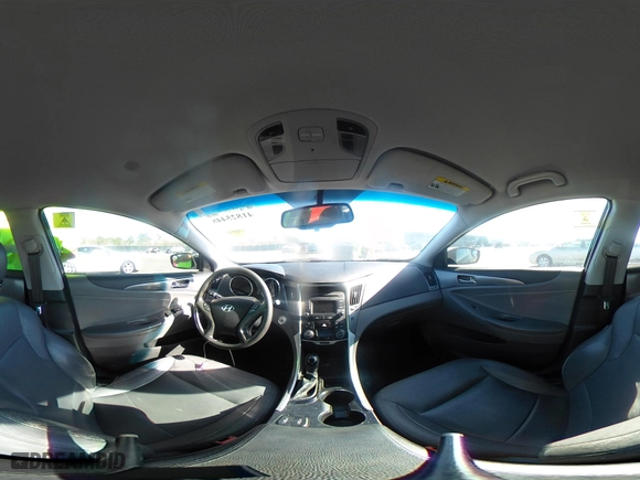 2015 Hyundai Sonata Hybrid Limited with VIN KMHEC4A44FA137270, listed as a IAAI auction lot 41825448 with 72,738 mi miles. Bid and sale history available at carsss.com. Image 19.