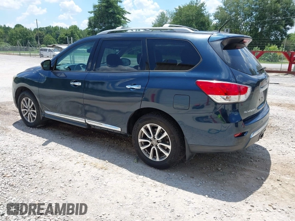 2014 Nissan Pathfinder S with VIN 5N1AR2MM1EC681791, listed as a IAAI auction lot 42662182 with 119,835 mi miles and . Bid and sale history available at DreamBid. Image 3.