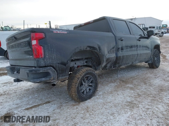 2022 Chevrolet Silverado 1500 Custom Trail Boss with VIN 3GCPDCEK2NG544078, listed as a IAAI auction lot 41412552 with 34,129 mi miles. Bid and sale history available at carsss.com. Image 4.
