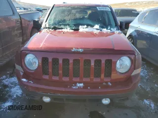 2011 Jeep Patriot Latitude with VIN 1J4NF1GB3BD191887, listed as a Copart auction lot 88486905 with 138,094 mi miles and Clean Title. Bid and sale history available at carsss.com. Image 5.