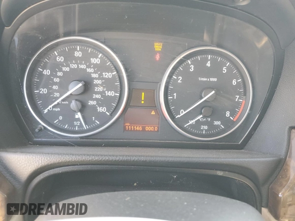 2007 BMW 3 Series 335i with VIN WBAVB735X7KY61679, listed as a Copart auction lot 76368174 with 111,146 mi miles and Clean title. Bid and sale history available at DreamBid. Image 9.