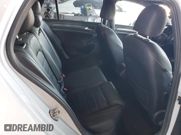 2018 Volkswagen GTI S z VIN 3VW547AU4JM266184, wystawiony jako Copart lot #57341305 z przebiegiem 156 773 mil mil oraz Szkoda całkowita • Salvage title. Historia ofert i sprzedaży dostępna na DreamBid. Obrazek 10.