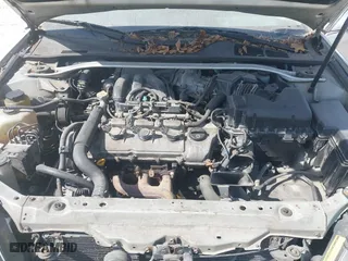 2004 Lexus ES 330 with VIN JTHBA30G345034106, listed as a IAAI auction lot 41754637 with 176,000 mi miles. Bid and sale history available at carsss.com. Image 10.