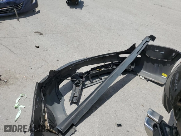 2020 Kia Telluride EX with VIN 5XYP34HC4LG004210, listed as a Copart auction lot 61686495 with 87,198 mi miles and Salvage title. Bid and sale history available at DreamBid. Image 13.