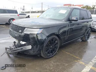 2025 Land Rover Range Rover SE with VIN SALKP9E90SA258525, listed as a IAAI auction lot 41782402 with 5,960 mi miles. Bid and sale history available at carsss.com. Image 2.