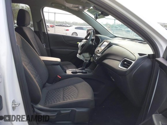 2020 Chevrolet Equinox LT with VIN 3GNAXKEV8LS709926, listed as a IAAI auction lot 41864820 with 59,093 mi miles and . Bid and sale history available at carsss.com. Image 5.