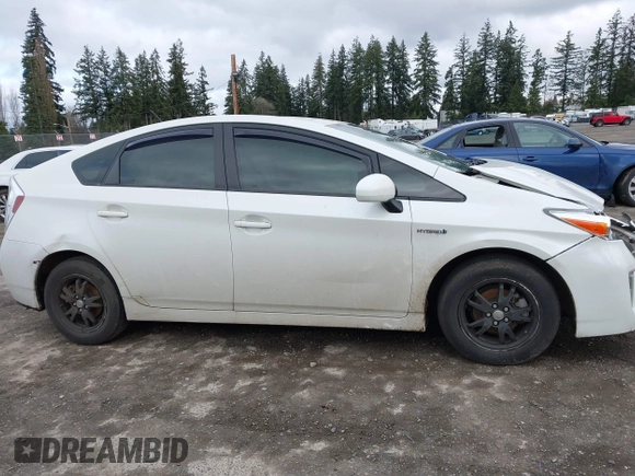 2015 Toyota Prius Four with VIN JTDKN3DU4F0471103, listed as a IAAI auction lot 41766898 with 88,773 mi miles. Bid and sale history available at carsss.com. Image 13.