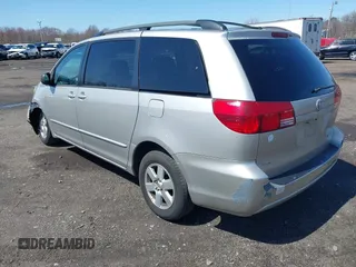 2005 Toyota Sienna CE with VIN 5TDZA23C95S380868, listed as a IAAI auction lot 41922419 with 218,513 mi miles and . Bid and sale history available at DreamBid. Image 3.
