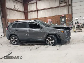2019 Jeep Cherokee Limited with VIN 1C4PJMDX0KD447210, listed as a IAAI auction lot 42168429 with 51,408 mi miles and . Bid and sale history available at DreamBid. Image 14.