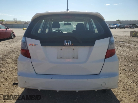 2009 Honda Fit Sport with VIN JHMGE88409S070913, listed as a Copart auction lot 58187375 with 220,913 mi miles and Salvage title. Bid and sale history available at DreamBid. Image 6.