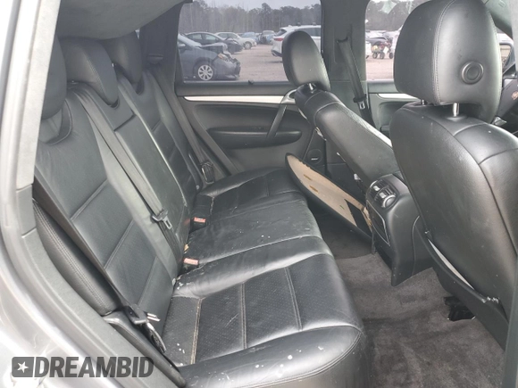 2004 Porsche Cayenne Turbo with VIN WP1AC29P04LA91216, listed as a Copart auction lot 88117265 with 0 mi miles and Salvage Title. Bid and sale history available at carsss.com. Image 12.