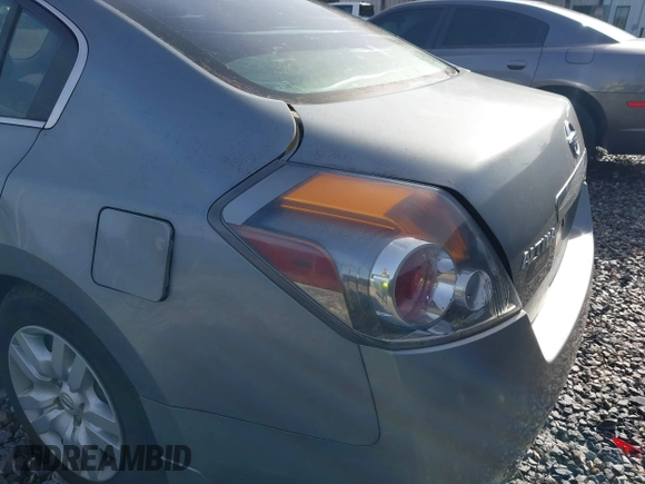 2009 Nissan Altima SL with VIN 1N4AL21E29N456296, listed as a IAAI auction lot 41721657 with 268,696 mi miles and . Bid and sale history available at DreamBid. Image 6.