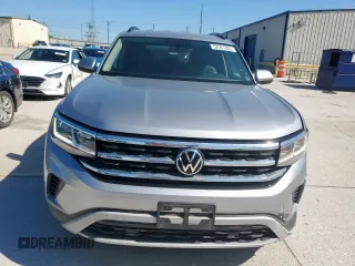 2023 Volkswagen Atlas SE with VIN 1V2DP2CA9PC505409, listed as a Copart auction lot 52581305 with 15,938 mi miles and Salvage title. Bid and sale history available at DreamBid. Image 5.