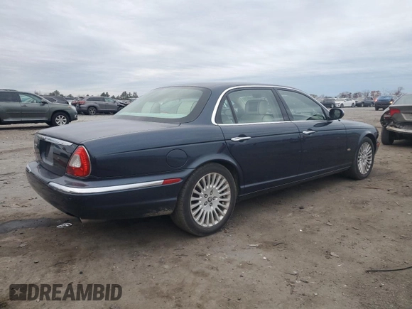 2006 Jaguar XJ Vanden Plas with VIN SAJWA82B86SH09779, listed as a Copart auction lot 82672424 with 161,800 mi miles and Clean Title. Bid and sale history available at carsss.com. Image 3.