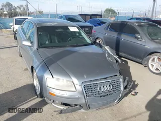 2006 Audi A8 4.2L z VIN WAULL44E16N024172, wystawiony jako IAAI lot #41773511 z przebiegiem 136 917 mil mil oraz . Historia ofert i sprzedaży dostępna na DreamBid. Obrazek 1.
