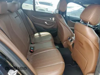 2017 Mercedes-Benz E 300 Luxury с VIN WDDZF4JB6HA045632, выставлен на аукционе Copart как лот 58791395 с пробегом 119 242 миль миль и Чистый • Clean title. История ставок и продаж доступна на DreamBid. Изображение 10.