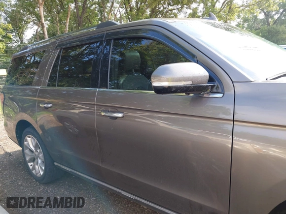 2018 Ford Expedition Max Limited with VIN 1FMJK2AT3JEA54055, listed as a IAAI auction lot 39986303 with 93,227 mi miles and . Bid and sale history available at DreamBid. Image 13.