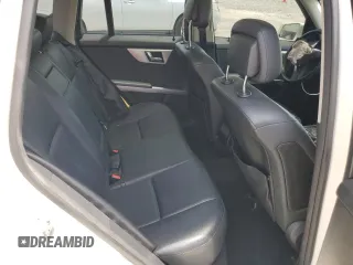 2010 Mercedes-Benz GLK 350 z VIN WDCGG8HB6AF412219, wystawiony jako Copart lot #55326955 z przebiegiem 126 960 mil mil oraz Szkoda całkowita • Salvage title. Historia ofert i sprzedaży dostępna na DreamBid. Obrazek 11.