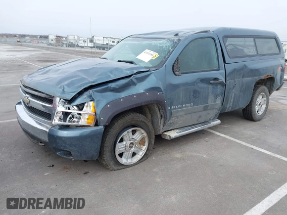 2008 Chevrolet Silverado 1500 Work Truck with VIN 1GCEC14008Z197627, listed as a IAAI auction lot 41532550 with 1 mi miles. Bid and sale history available at carsss.com. Image 2.