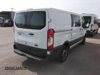 2018 Ford Transit с VIN 1FTYE1YM4JKB39832, выставлен на аукционе IAAI как лот 42558232 с пробегом 208 800 миль миль и . История ставок и продаж доступна на DreamBid. Изображение 15.