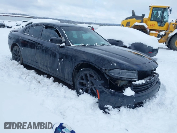 2019 Dodge Charger SXT with VIN 2C3CDXBG6KH670692, listed as a IAAI auction lot 41241415 with 173,933 mi miles. Bid and sale history available at carsss.com. Image 1.