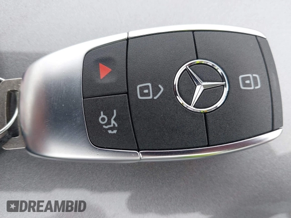 2022 Mercedes-Benz GLB 250 с VIN W1N4M4GBXNW199530, выставлен на аукционе IAAI как лот 42407252 с пробегом 13 991 миль миль и . История ставок и продаж доступна на DreamBid. Изображение 11.