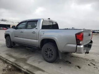 2021 Toyota Tacoma 2WD SR5 with VIN 5TFAZ5CN9MX113442, listed as a Copart auction lot 43827355 with 60,462 mi miles and Clean Title. Bid and sale history available at carsss.com. Image 2.