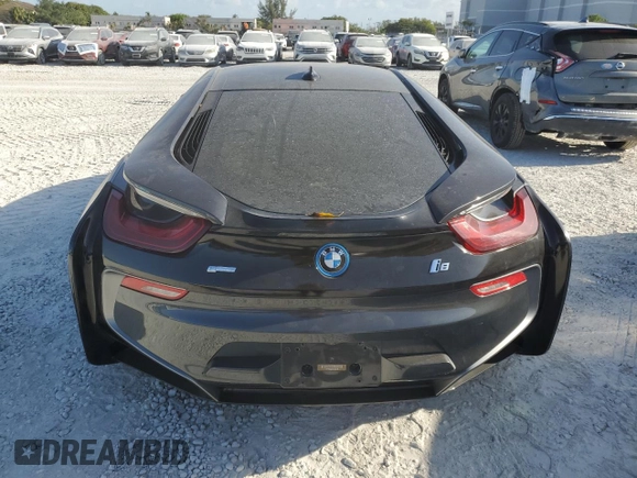 2016 BMW i8 z VIN WBY2Z2C57GV676118, wystawiony jako Copart lot #55245535 z przebiegiem 53 627 mil mil oraz Szkoda całkowita • Salvage title. Historia ofert i sprzedaży dostępna na DreamBid. Obrazek 6.