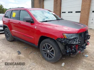 2018 Jeep Grand Cherokee Trailhawk with VIN 1C4RJFLT2JC105507, listed as a IAAI auction lot 42388383 with 67,725 mi miles and . Bid and sale history available at DreamBid. Image 1.