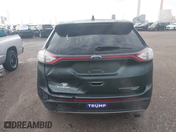 2015 Ford Edge Titanium with VIN 2FMPK4K95FBB20469, listed as a IAAI auction lot 41952318 with 186,859 mi miles. Bid and sale history available at carsss.com. Image 16.