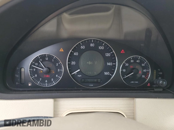 2008 Mercedes-Benz CLK-Class 3.5L with VIN WDBTK56F58T090092, listed as a Copart auction lot 56253453 with 27,038 mi miles and Non Repairable. Bid and sale history available at carsss.com. Image 9.