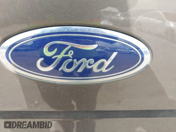 2015 Ford F-150 XLT with VIN 1FTEW1C81FKD15088, listed as a IAAI auction lot 42044616 with 159,248 mi miles and . Bid and sale history available at carsss.com. Image 6.