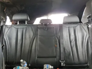 2015 BMW X5 M z VIN 5YMKT6C55F0C89468, wystawiony jako Copart lot #75391074 z przebiegiem Nie podano mil oraz Szkoda całkowita • Salvage title. Historia ofert i sprzedaży dostępna na DreamBid. Obrazek 10.