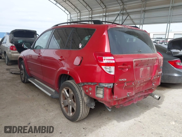 2010 Toyota RAV4 Sport z VIN JTMWF4DV2A5028148, wystawiony jako IAAI lot #41626763 z przebiegiem 155 075 mil mil oraz . Historia ofert i sprzedaży dostępna na DreamBid. Obrazek 3.